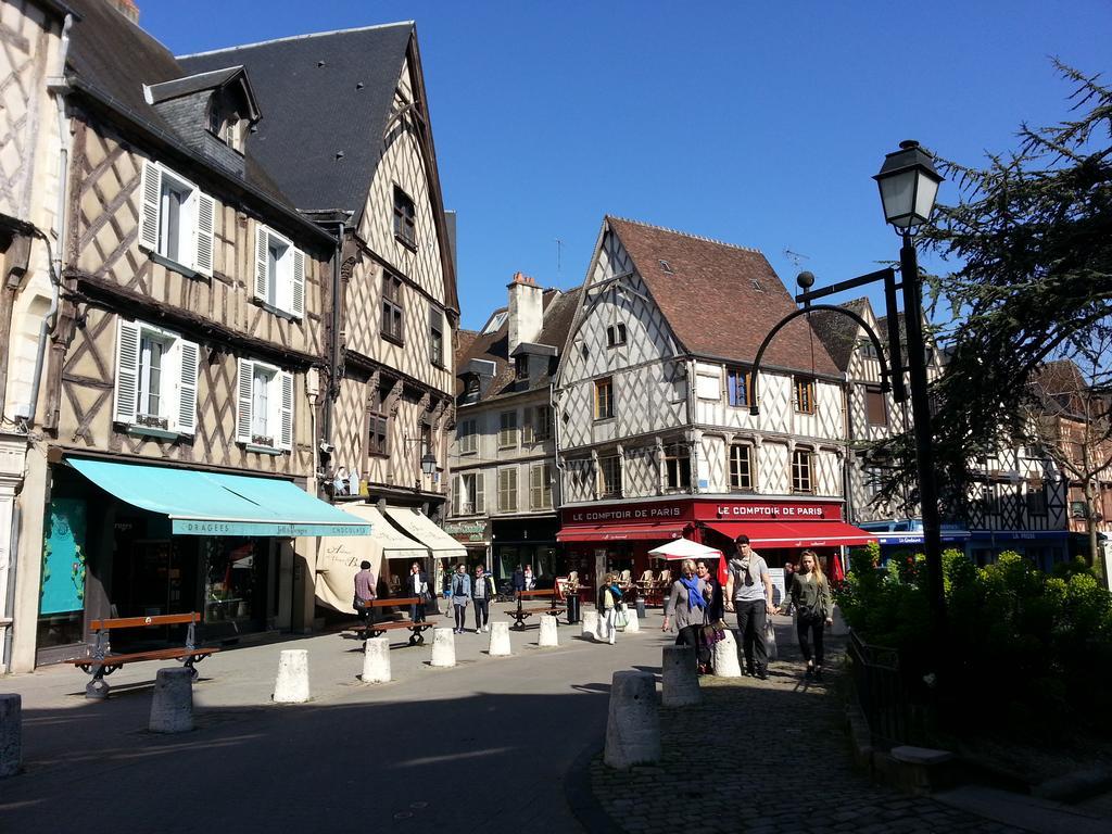 Gordaine Bourges Exterior foto